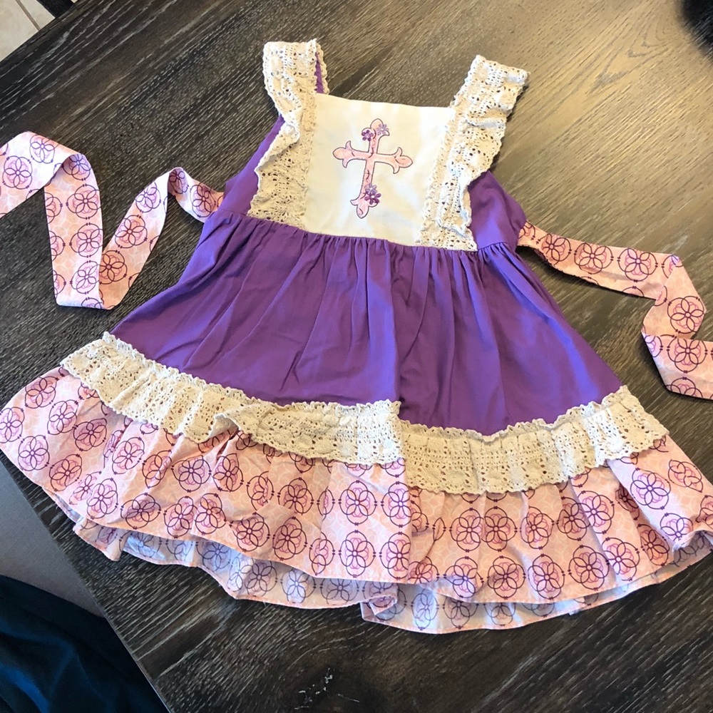 ✝️ Cross boutique dress